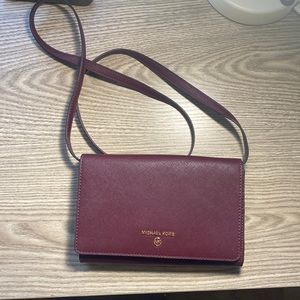 MICHAEL KORS NWT Jet Set Charm LG MF Crossbody Clutch